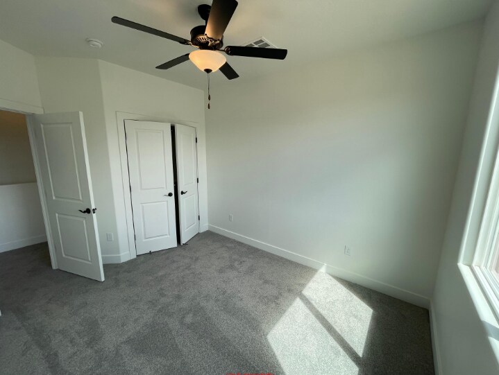 Building Photo - 272 N 2470 W