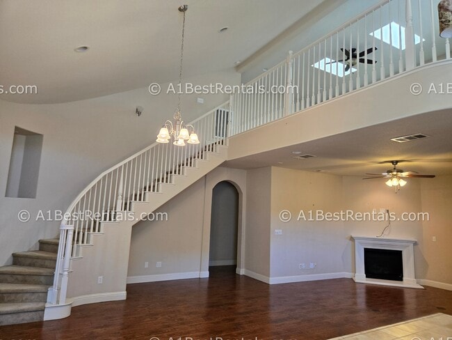 Building Photo - 1271 Grange Way