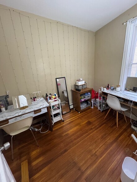 Building Photo - 57 Elberon Pl