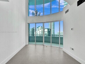 Building Photo - 60 SW 13th St
