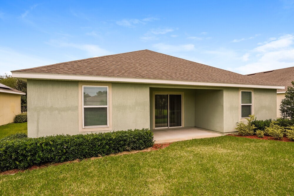 Building Photo - 3340 Ridgeview Dr