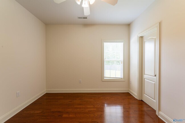 Building Photo - 112 Blanca Dr