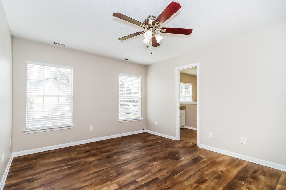 Building Photo - 2203 Pimpernel Rd