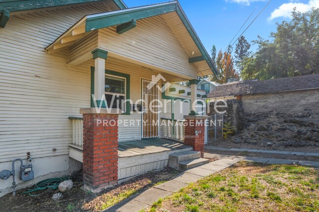 Building Photo - Lower South Hill Bungalow