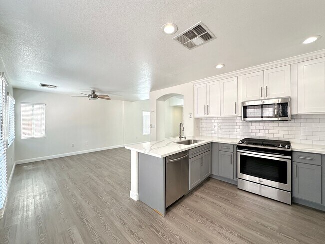 Building Photo - Aspen Meadows