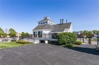 Building Photo - 72 Windward Way
