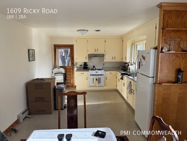 Building Photo - 1609 Ricky Rd