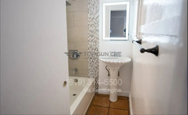 Building Photo - 3741-47 Bancroft St