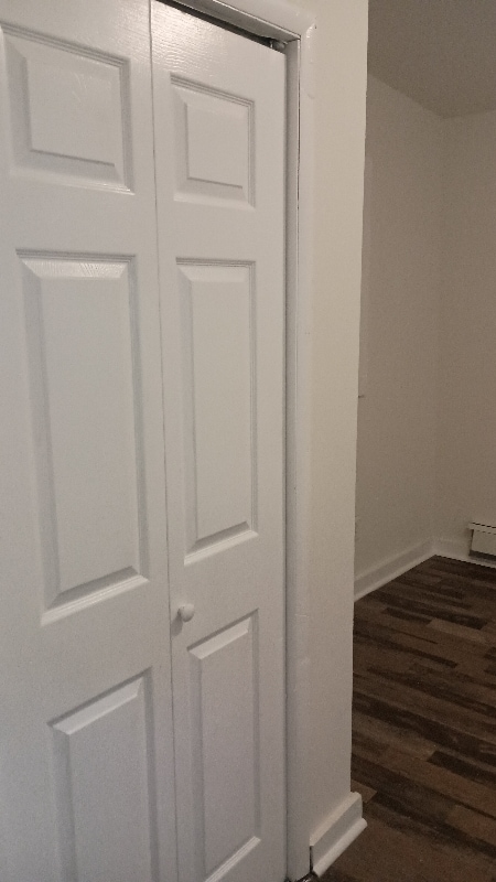 Building Photo - 129 Cedar St