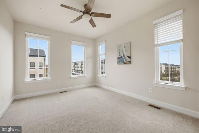 Building Photo - 42313 Impervious Terrace