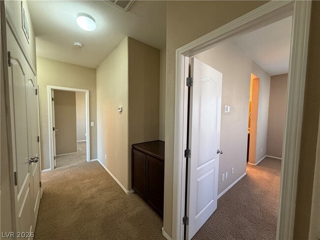 Building Photo - 10622 Thor Mountain Ln