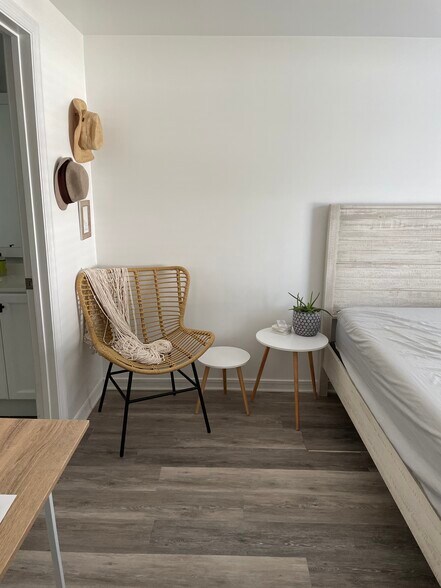 Building Photo - 141 Palmer St