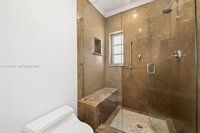 Building Photo - 1545 Meridian Ave