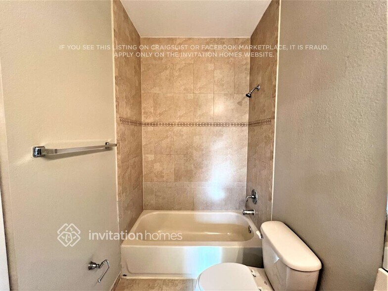 Building Photo - 6022 Woodlands Blvd