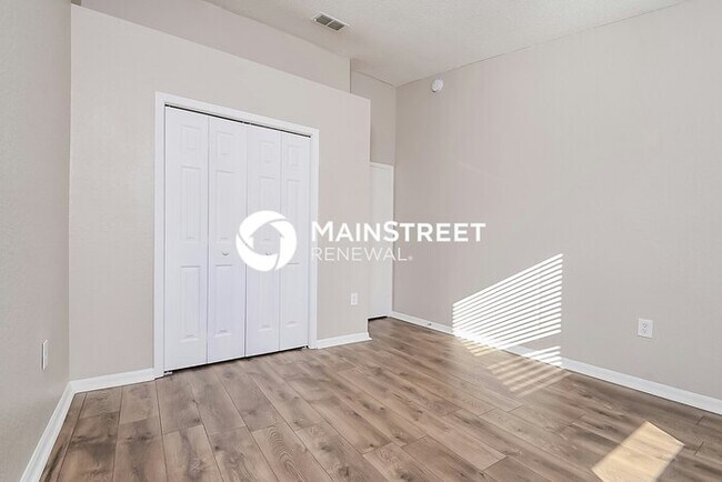 Building Photo - 3 Bedroom Pet-Friendly Home in Winter Haven, FL with Main Street Renewal