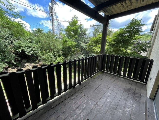 Building Photo - THE VILLAGES SOUTH 300