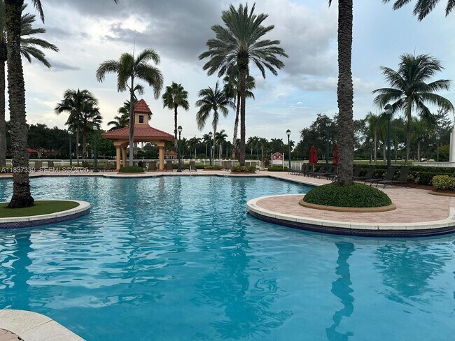 Building Photo - 18580 SW 44th St