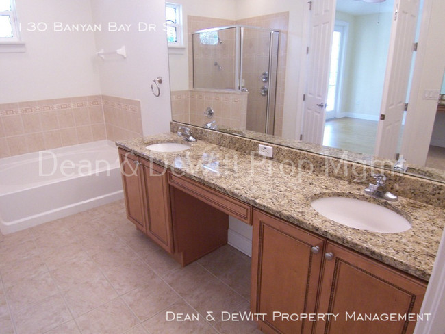 Building Photo - 130 Banyan Bay Dr S