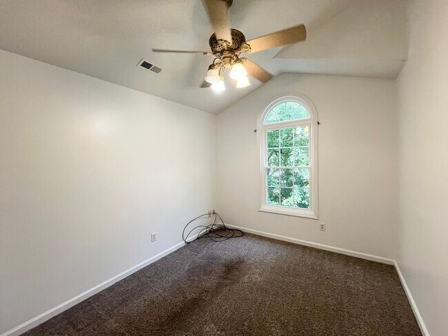 Building Photo - Charming Newly Remodeled 3BD, 2BA Raleigh ...