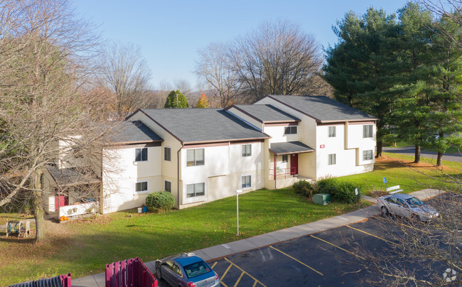 Northcliffe Apartments - 10 Northcliffe Rd Cortland NY 13045 ...