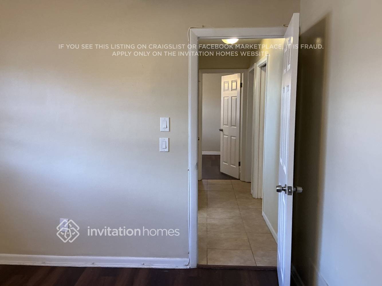 Building Photo - 1007 Macrae Ave