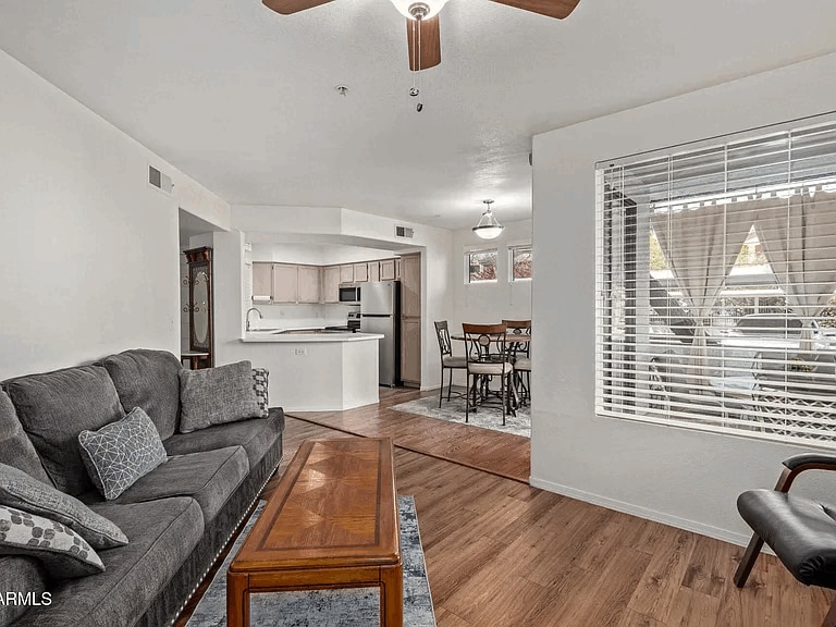 Building Photo - 3848 N 3rd Ave