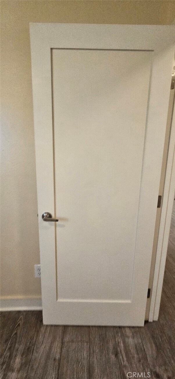 Building Photo - 1631 E 85th St