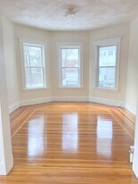 Building Photo - 44 Wilson Ave