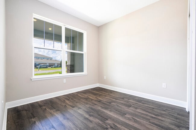Building Photo - 16332HVS