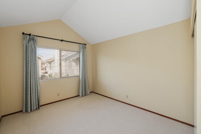 Building Photo - 34267 Quartz Terrace