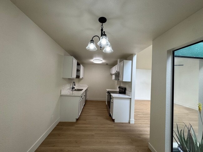 Building Photo - 5965 E Shields Ave