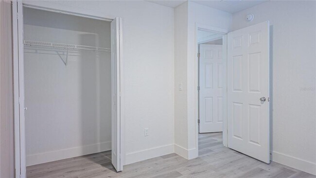 Building Photo - 4395 NE 33rd Ave