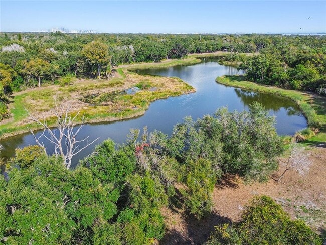 Building Photo - 6719 S Dauphin Ave