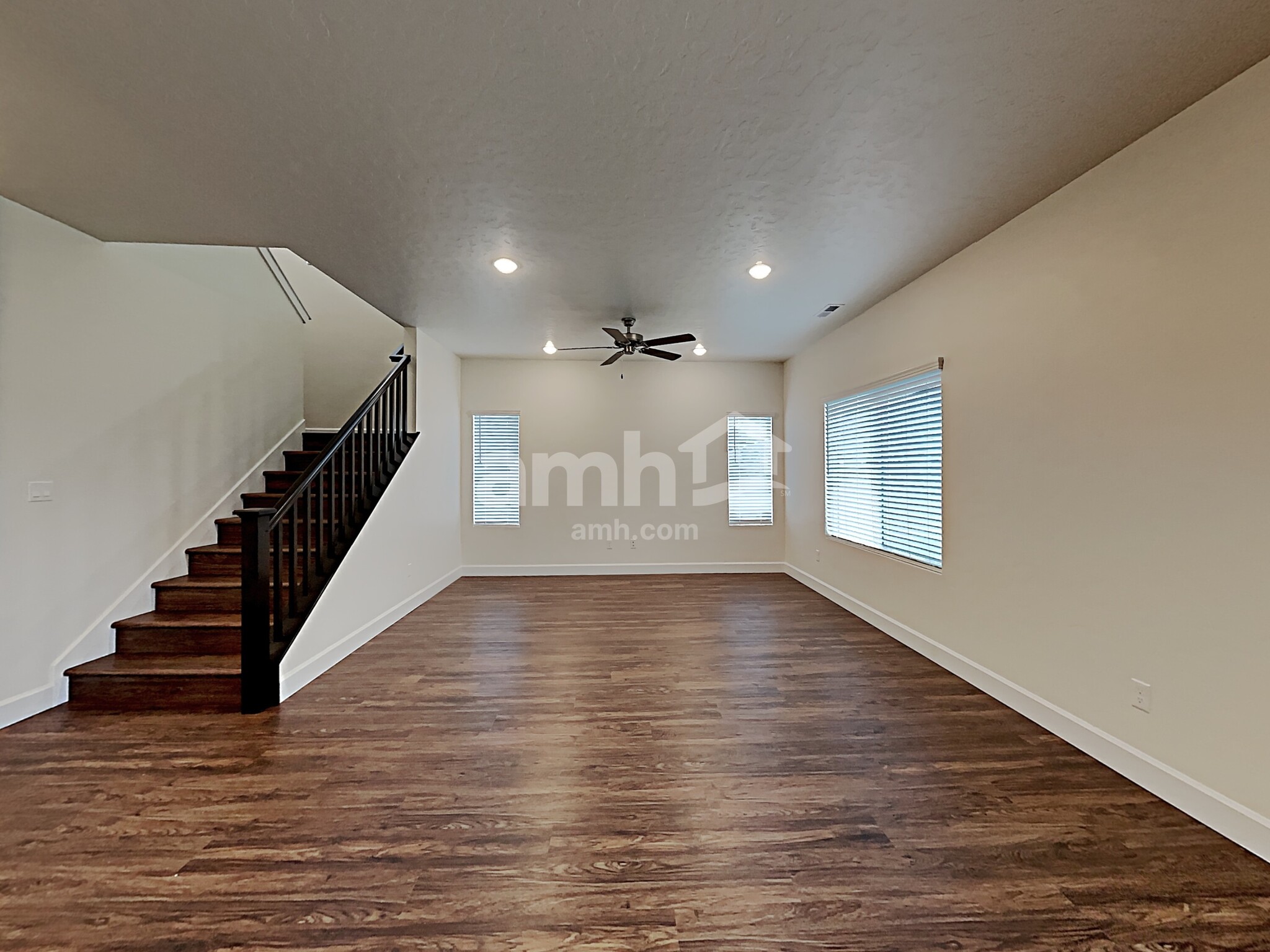 Building Photo - 9460 W Hiden Stream St