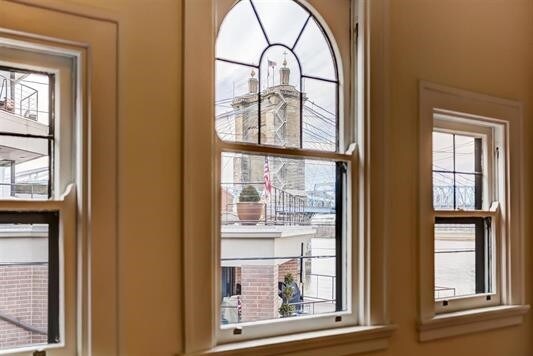 Building Photo - 219 Riverside Dr