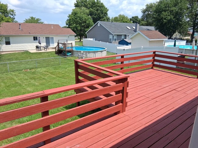 Building Photo - 3 Bed House in St. Peter's MO