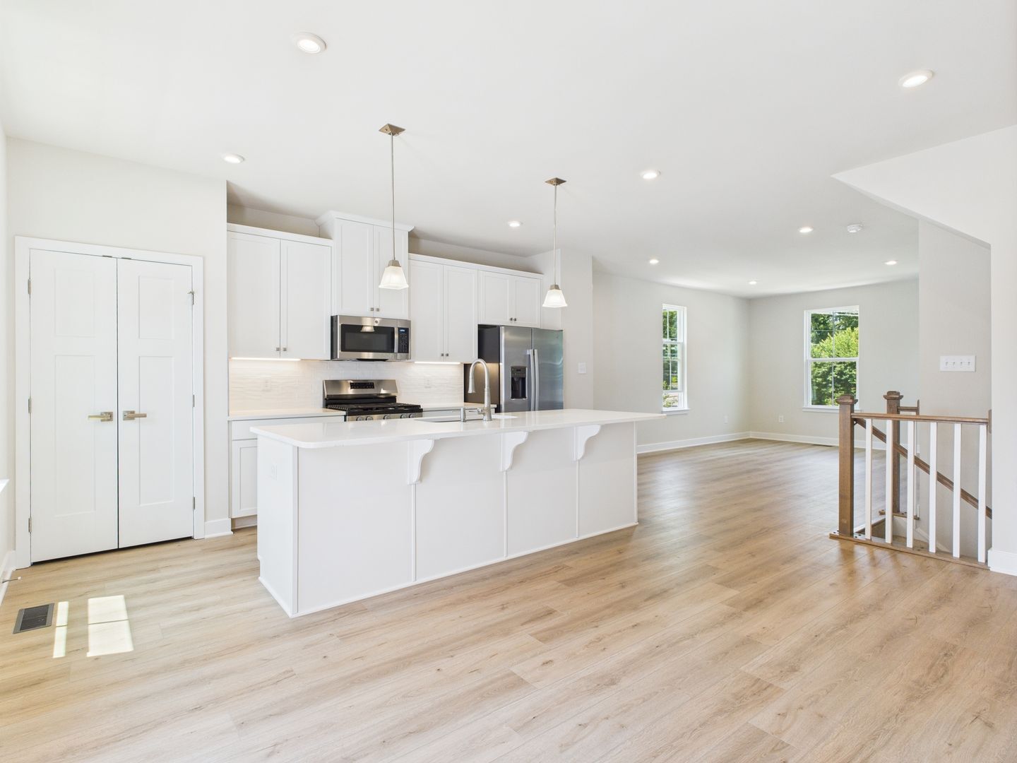Building Photo - 9600 Laurel Ridge Ct