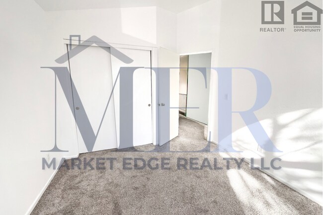 Building Photo - 3Bed/2.5Bath Home at McDowell Rd/107th Ave! Move-In Ready on 06/04/2026!