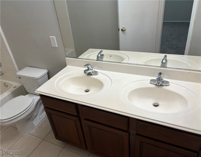 Building Photo - 4520 Grand Rock Dr