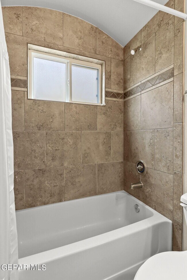 Building Photo - 3648 Grand Bahamas Dr