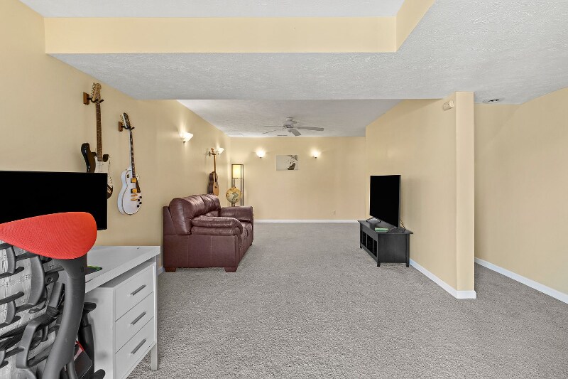 Building Photo - 16112 Cherrywood St