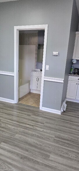 Building Photo - 30 Church St