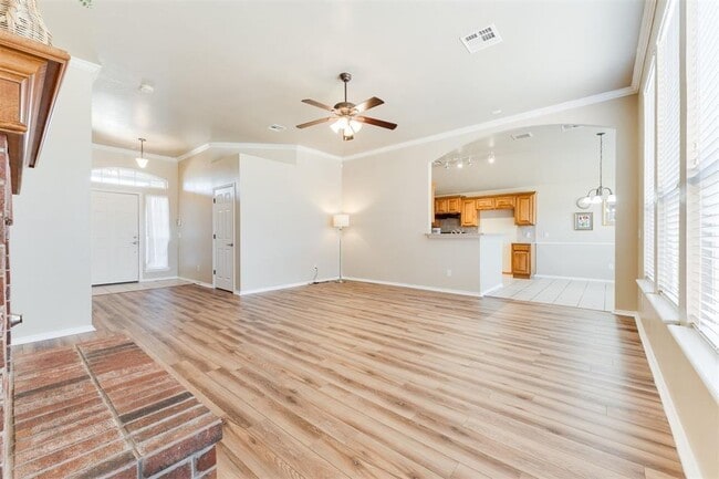 Building Photo - 14101 Saw Mill Rd