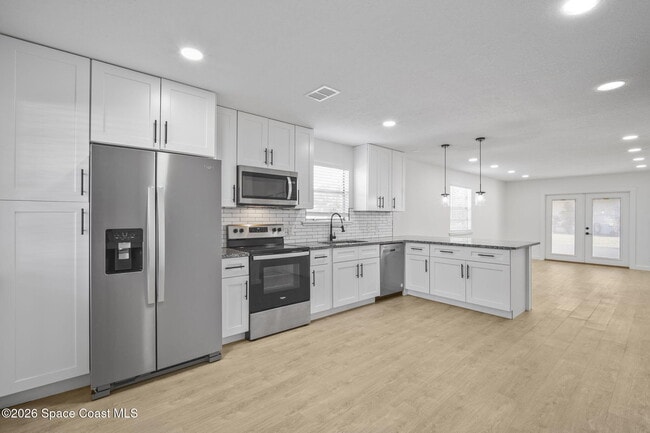 Building Photo - 1325 Cheney Hwy