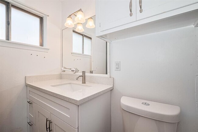 Building Photo - 14319 Waterville Way