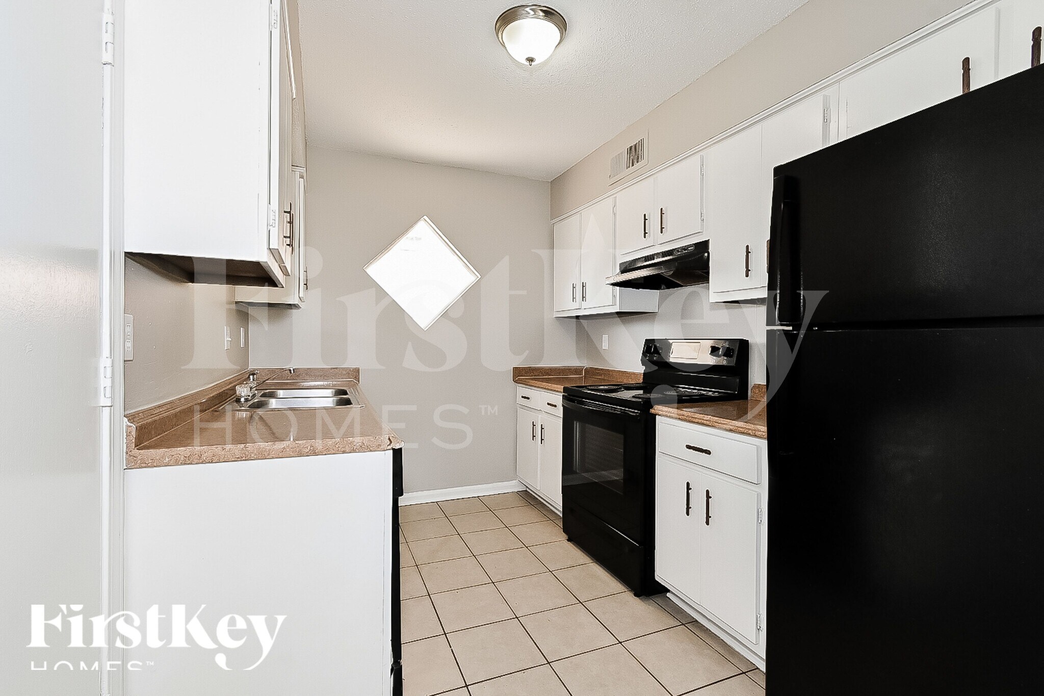 Building Photo - 6702 Valley Park Dr