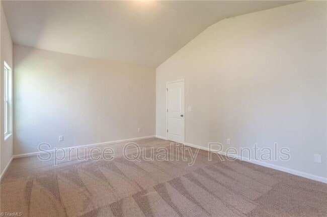 Building Photo - 2237 Balmore Ave