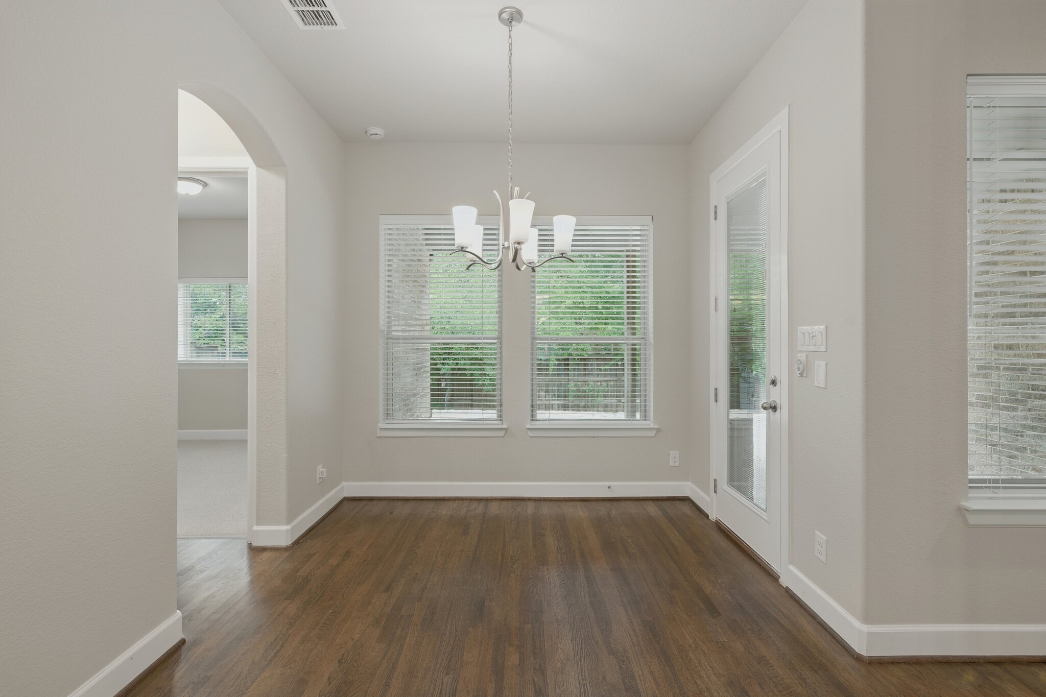 Breakfast Area - 508 Hidden Meadow Dr