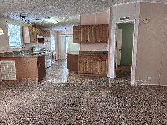 Building Photo - 3505 Meteor Pl