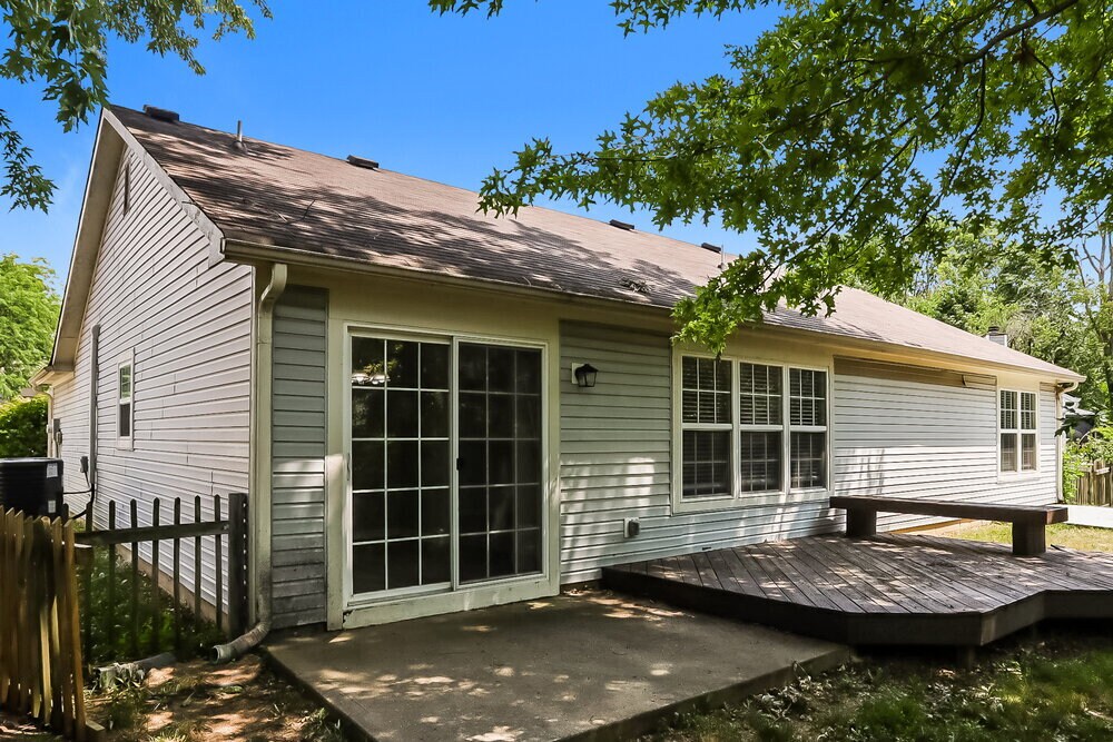 Building Photo - 6114 King Lear Ct